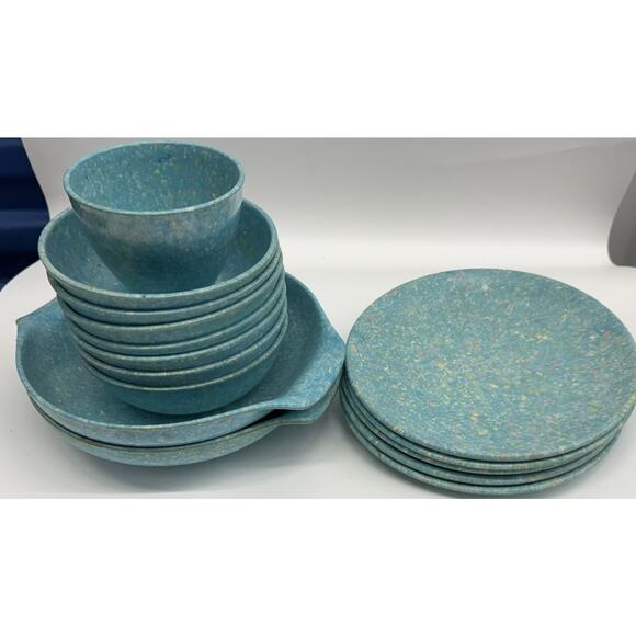 Set of 15 Melamine Melmac Turquoise Speckle Dinner Plates & Cups NORTHERN BOSTON - Picture 2 of 7